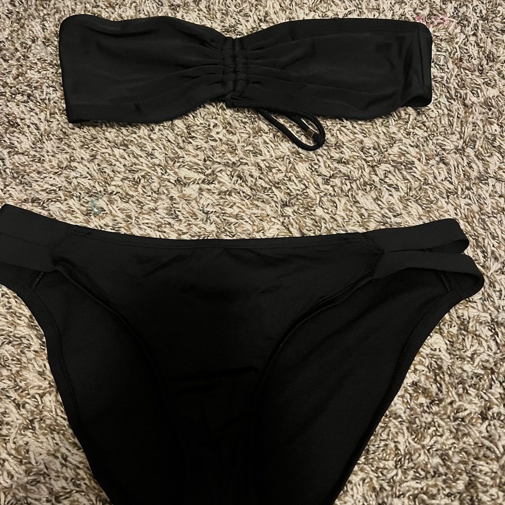 Black Bandeau Bikini Set - Strapless Women's Swimwear